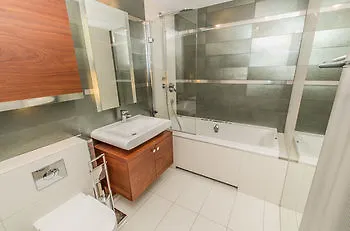 Wawel Plaza Luxury By Amstra דירה *
